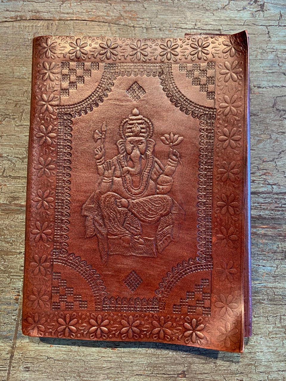 Medium Handmade leather journal