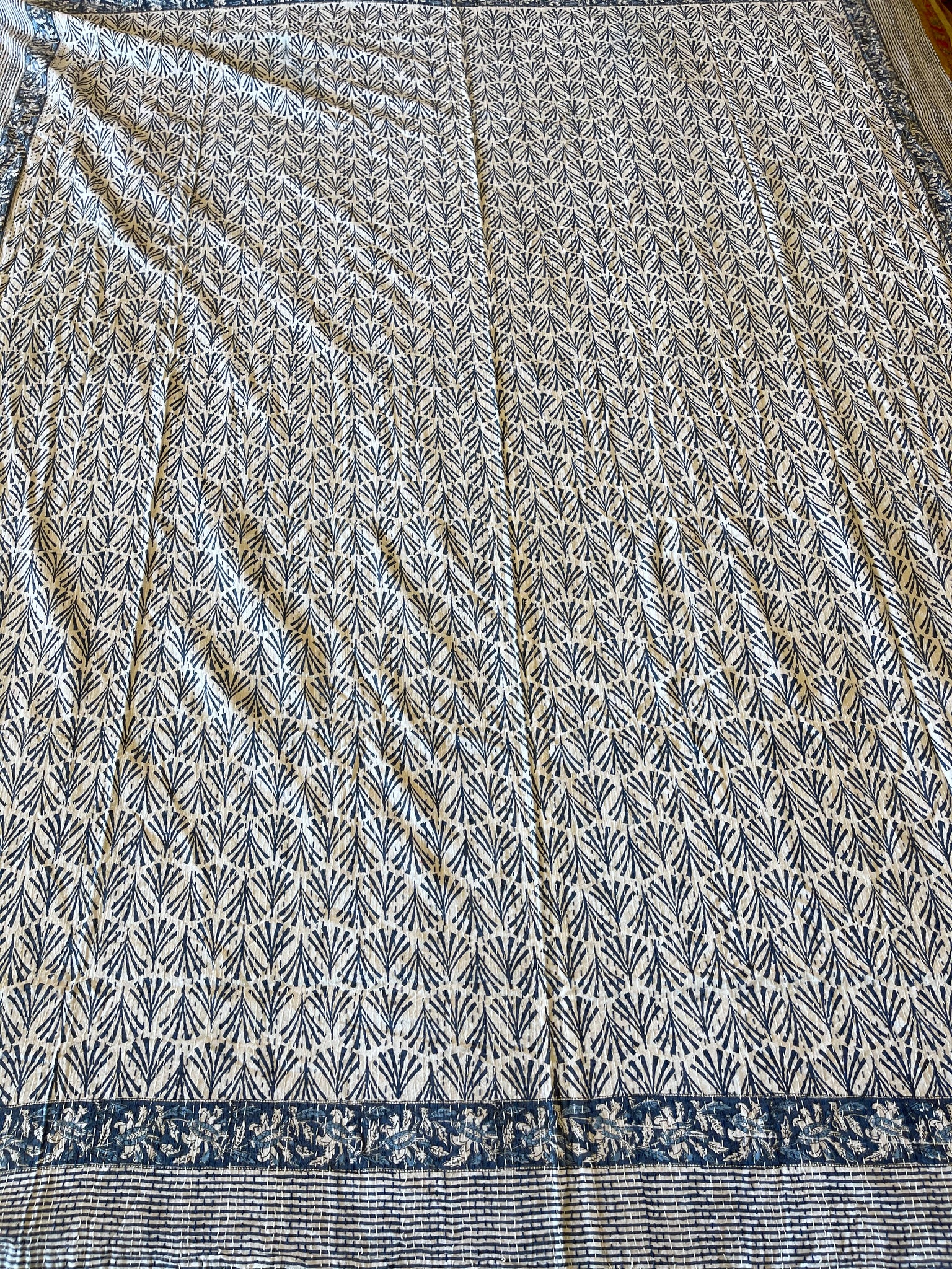 Handstitched King/Queen Quilt