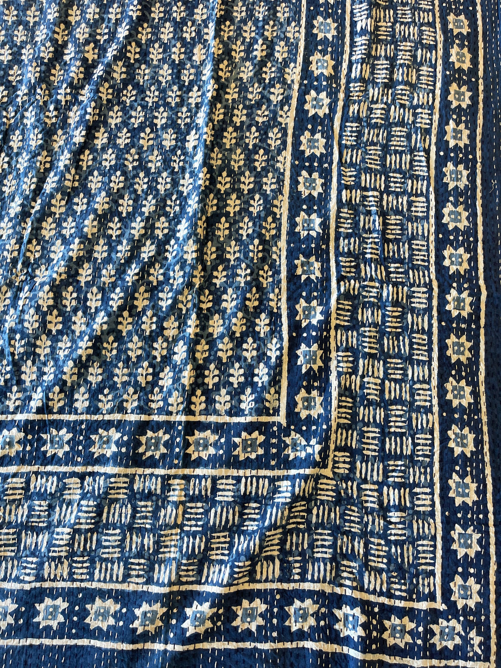Handstitched King/Queen Quilt