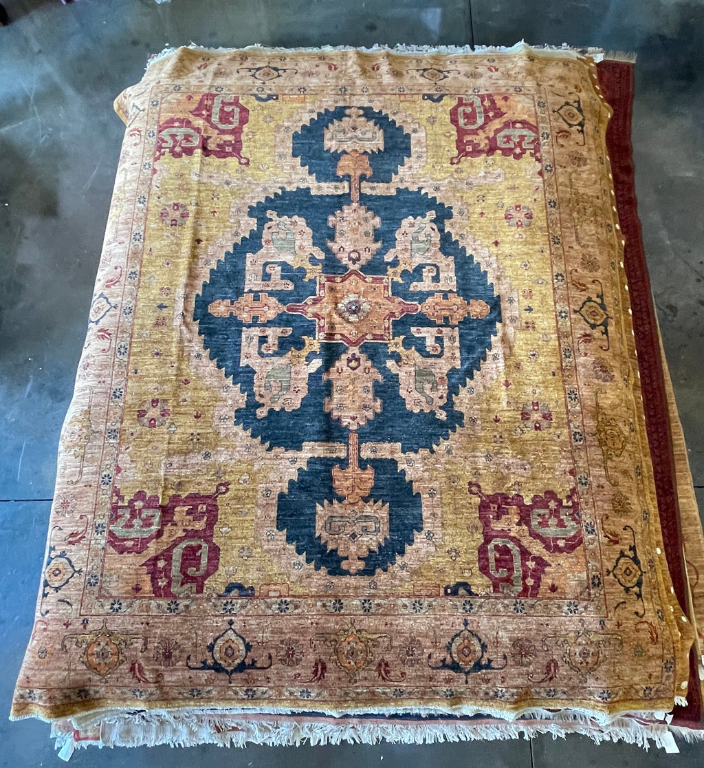 9.4' x 11.4' Rug