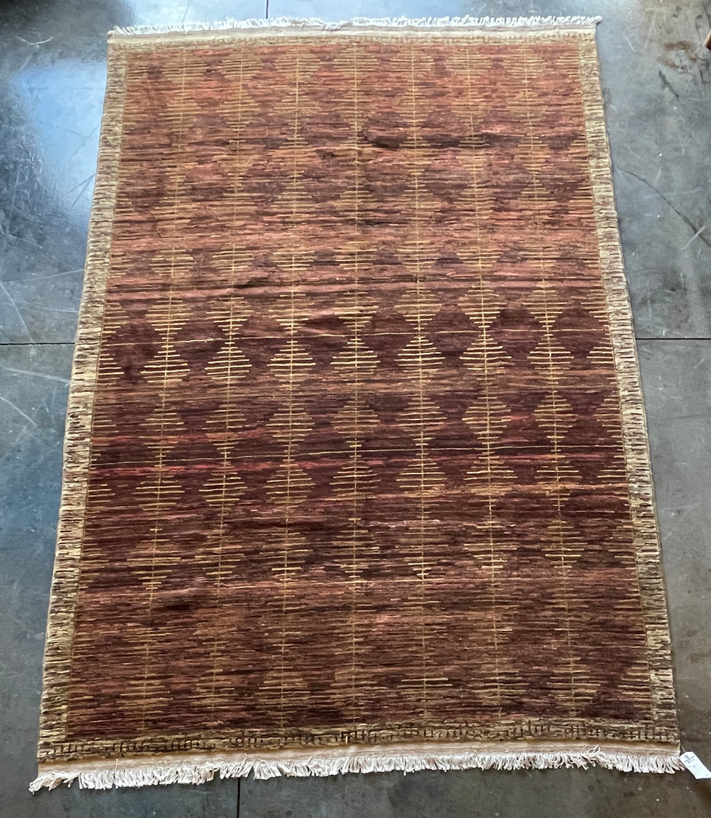 7.4' x 11' Rug