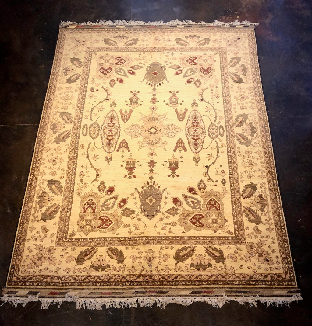 9X12.8. Rug